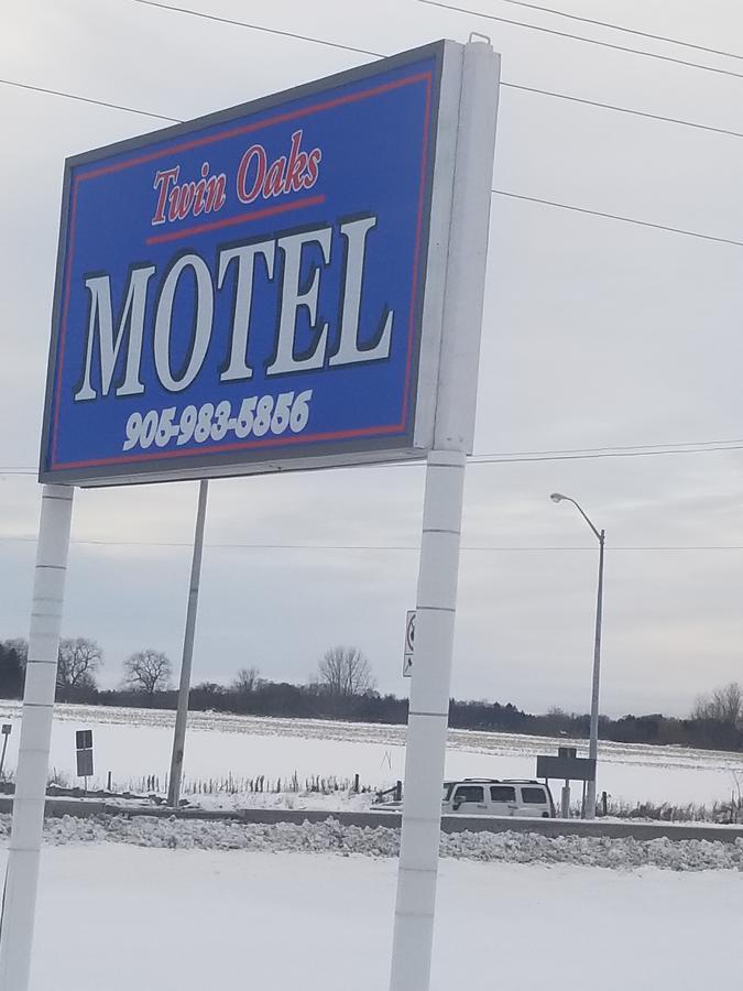 Twin Oaks Motel Orono Eksteriør bilde